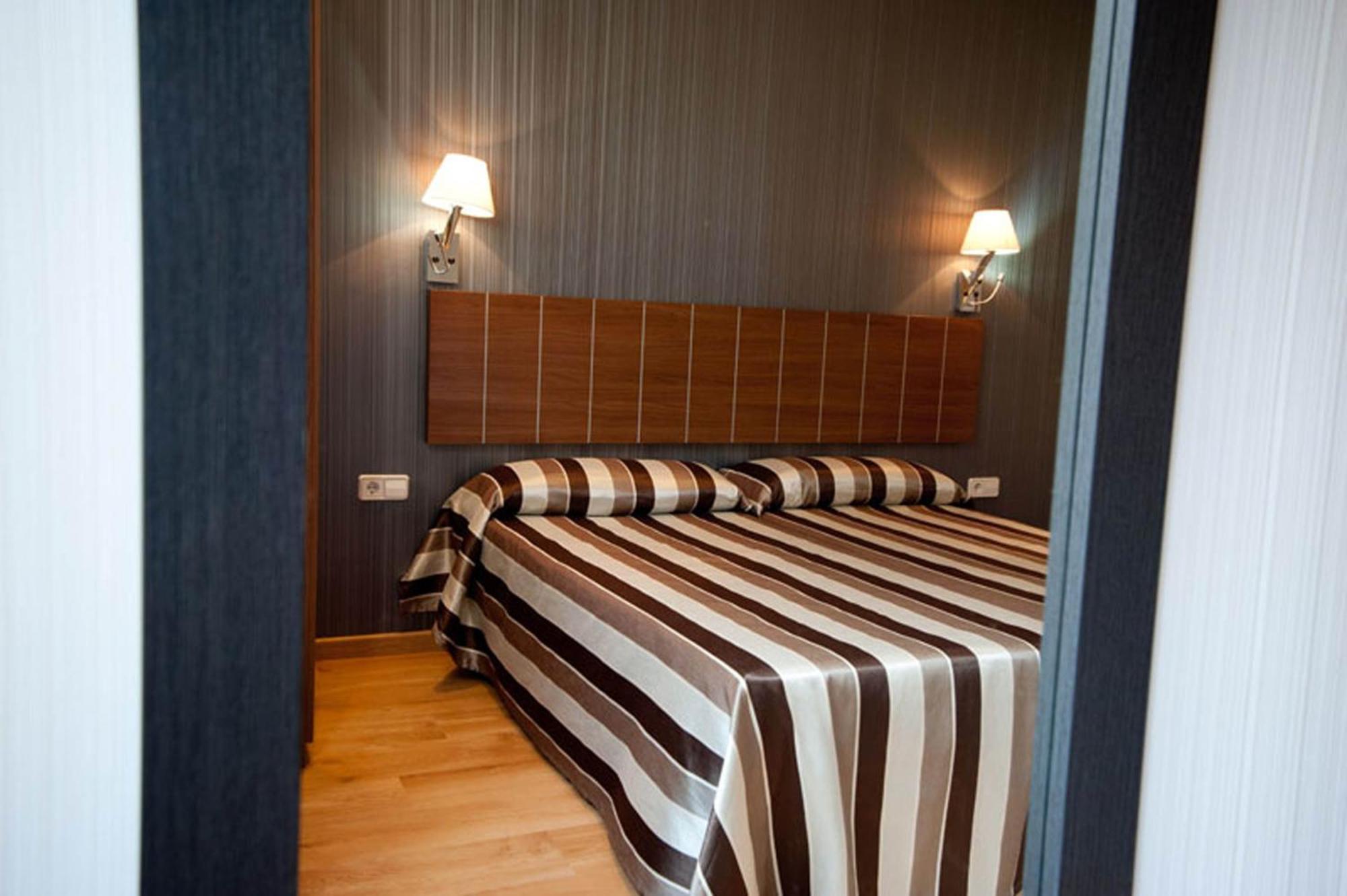 Hostal Bcn 46 — Fotos 1